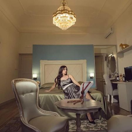 Keramos Luxury Rooms ชากกา ภายนอก รูปภาพ
