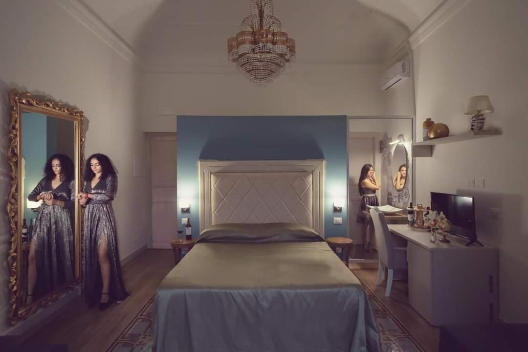 Keramos Luxury Rooms ชากกา ภายนอก รูปภาพ